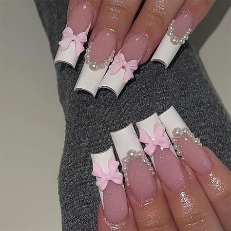 Cute Nails Acrylic School, Nails Acrylic French Tip White, Nails With Gems And Charms, Initials Nails Boyfriend, Nails With Bows And Pearls, White French Tip Nails With Bow, White Charm Nails, Long White French Tips, Nail Ideas Bow