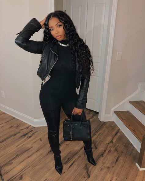 Dope Outfits, Black Jumpsuit Outfit, Fashion Nova Outfits, Dinner Outfits, Outfits Spring, Cute Swag Outfits, Black Women Fashion, All Black Outfit, Outfits Winter