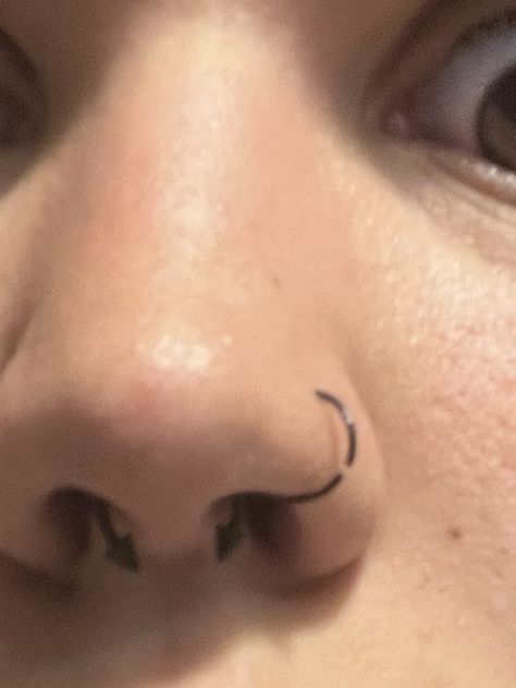 Septum Piercing Pointy Ends, Septum Jewelry, Piercing Ideas, Body Piercings, Septum Piercing, Nostril Hoop Ring, Piercings, Vision Board, Nose Ring