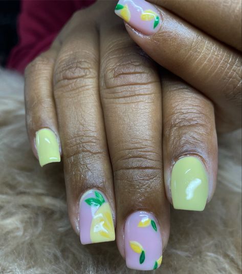 Gel mani in natural nails with lemon design Lemon Nails Designs, Lemon Nail Art, Nails Lemon, Nail Vibes, Lemon Nails, Lemon Design, Gel Mani, Yellow Art, Square Nails