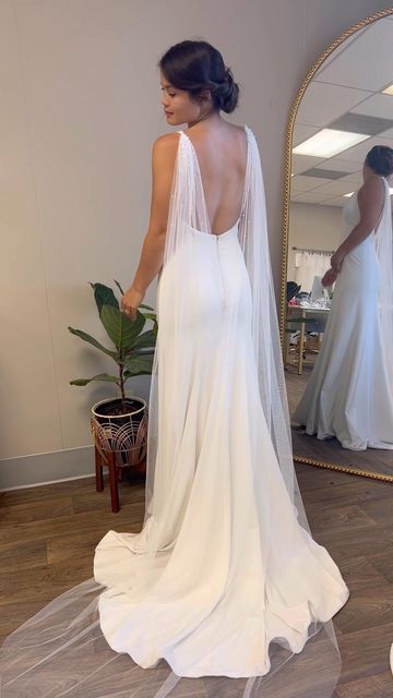 Pearl Cape, Unique Veil, Effortless Look, Pearl Veil, Cape Wedding Dress, Wedding Cape, Wedding Dress With Veil, Bridal Cape, Dream Wedding Ideas Dresses