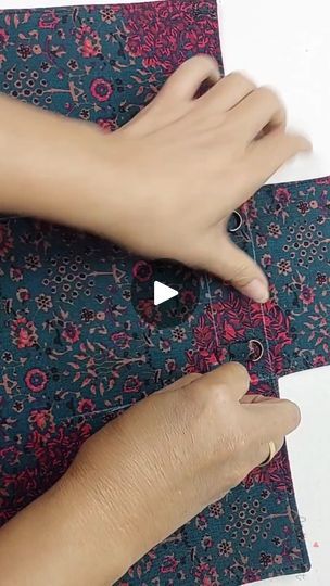 Easy Crossbody Bag Pattern Free, Easy Cross Body Bag Pattern Free, Cross Body Bag Pattern Free, Diy Crossbody Bag, Diy Bags Tutorial, Crossbody Bag Diy, Cross Body Bag Pattern, Bags Patterns, Diy Bags Patterns