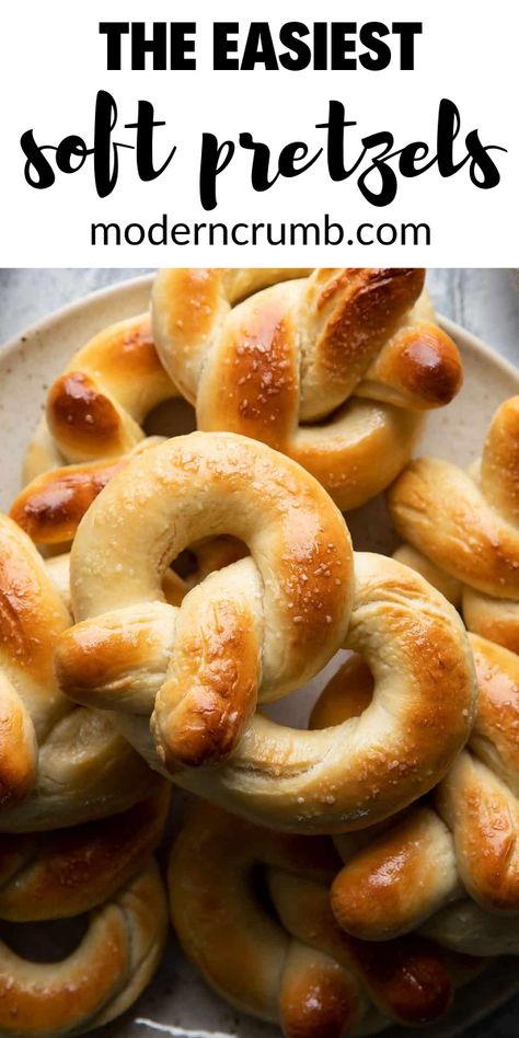 Baked Good Recipe, Wetzel Pretzel Recipe, Home Made Soft Pretzels, Homemade Pretzels Soft, Easy Soft Pretzel Recipe, Homemade Baking Recipes, Soft Pretzels Recipe, Baked Snacks, Soft Pretzel Recipe