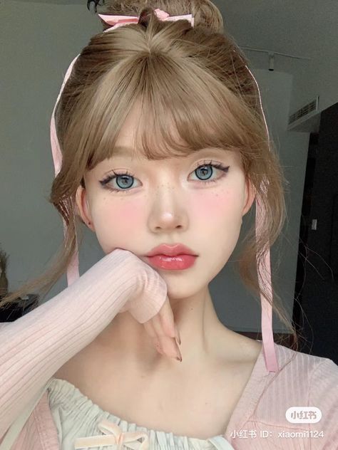 Baby Doll Makeup, Innocent Makeup, Ballet Makeup, Long Beautiful Hair, Soft Girl Makeup, Makeup Layout, Soft Natural Makeup, Ballet Hairstyles, Long Hair Hairstyles