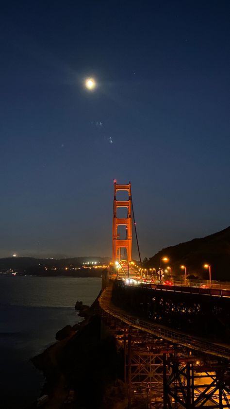 California Aesthetic Night, San Francisco Night Aesthetic, California Night, San Francisco At Night, San Francisco Girls, San Francisco Golden Gate Bridge, California Vibe, Night Vibes, San Fran