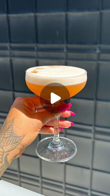 Elaine | Content Creator | Mocktail Hour on Instagram: "The Passionfruit Gin Sour is a vibrant and refreshing cocktail that balances the botanical notes of Gin with the exotic sweetness of Passionfruit Syrup. This delightful drink is elevated by the addition of a bitter Italian Aperitivo, which adds a complex, herbal edge.

🖤PASSIONFRUIT GIN SOUR RECIPE🖤

1.5oz @drink_noa Dry Gin
0.5oz @drink_noa Italian Aperitivo 
0.75oz Lemon Juice
0.75oz @monsieurcocktail Passionfruit Syrup 
1 egg white

Procedure: Add all ingredients to a shaker, dry and wet shake. Use @barkandbitter for garnish.

•

•

•

#mocktails #mocktail #mocktailrecipe #mocktails🍹 #mocktailrecipes #cocktails #cocktailrecipes #bartender #bartenders #bartenderlife #bartenderskills #sober #soberlife #soberliving #sobermovement # Gin Sour Recipe, Passionfruit Syrup, Italian Aperitivo, Gin Sour, Refreshing Cocktail, Mocktail Recipe, Dry Gin, Egg White, Refreshing Cocktails