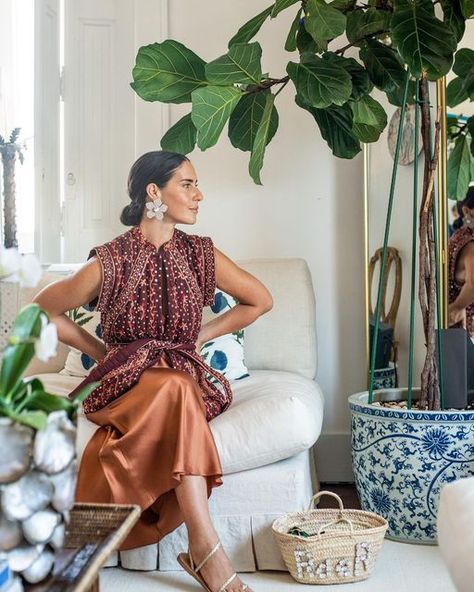 Rebecca de Ravenel on Instagram: "Chez Filipa @filipa_de_abreu in a new Favorite Flower 🌼 @shoprebeccaderavenel 📸 @louiethain" Rebecca De Ravenel Style, Classic Boho Style, Business Portrait Photography, Rebecca De Ravenel, Polished Casual, Favorite Flower, Street Style Summer, Festival Looks, Boho Summer