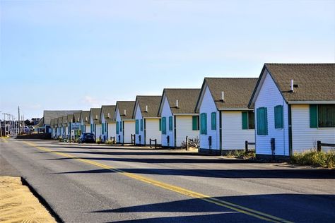 Beachfront "Days' Cottages" next to Provincetown - Cottages for Rent in North Truro, Massachusetts, United States Cape House, Truro, Cape Cod, Us Travel, 4 Beds, Massachusetts, For Rent, Villa, Cottage