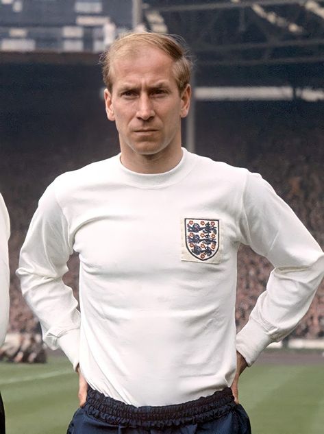 English Football Teams, England Football Players, Bayer Munich, Bobby Moore, Bobby Charlton, Franz Beckenbauer, Gary Lineker, England National Team, England Top