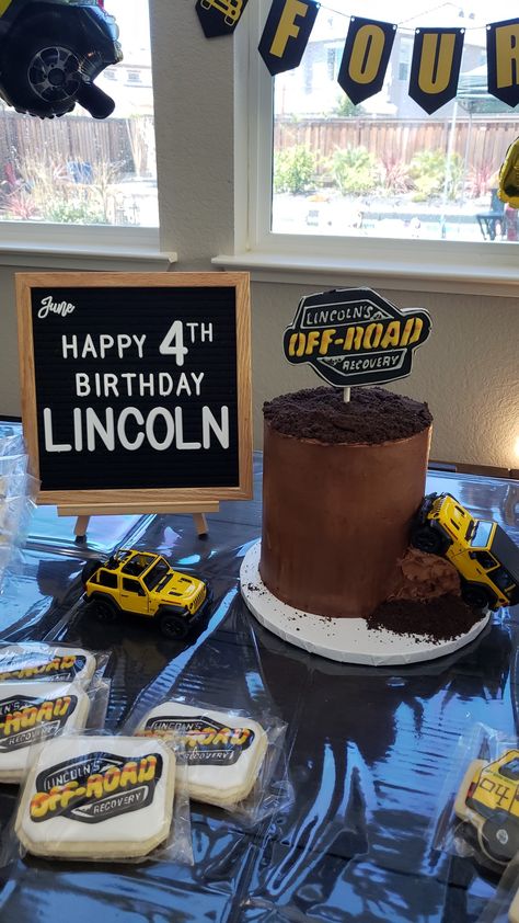 Off Road Cake, Yellow Jeep, Chocolate Cake, Custom Cookies Off Roading Party Ideas, Jeep 2nd Birthday Party, Jeep Theme Birthday Party, Off Road Party Theme, Jeep Birthday Party, Off Road Birthday Cake, Jeep Birthday, Jeep Cake, Kids Jeep