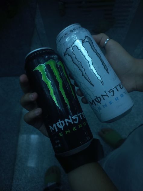 Monster Cans Diy, Monster Aesthetic, Monster Drink, Monster Room, Reading Sheet Music, Original Monster, Handy Wallpaper, Monster Crafts, Monster Energy Drink