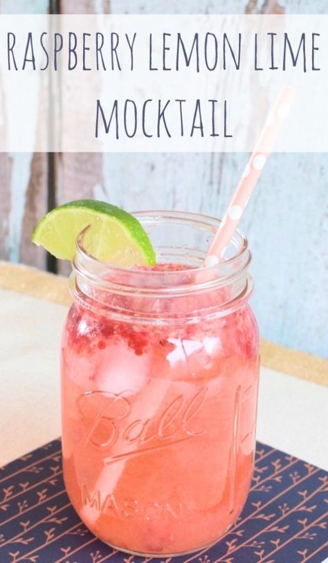 Raspberry Lemon Lime Mocktail via Pretty My Party Fruit Drinks Alcohol, Girly Drinks, Kid Friendly Drinks, Cake Dessert Table, Fresh Drinks, Beverage Recipes, Mouthwatering Recipes, Party Food And Drinks, Raspberry Lemonade