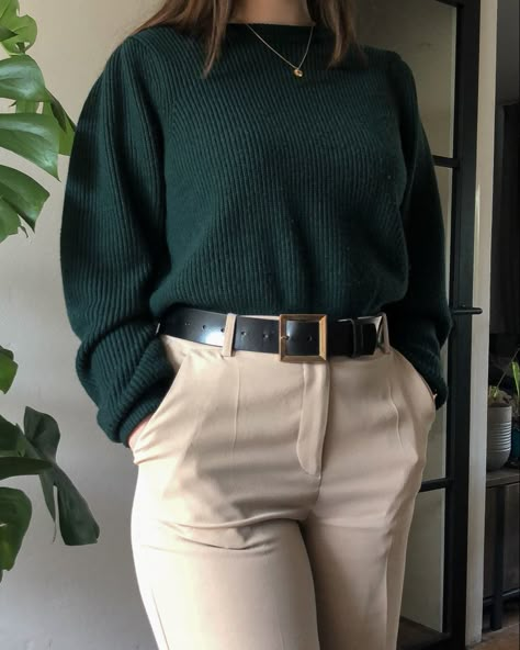 Dark Green And Cream Outfit, Emerald Green Winter Outfit, Dark Green Slacks Outfit Women, Green Pants Winter Outfit, Dark Green Outfits For Women, Green Academia Aesthetic Outfit, Pine Green Outfit, Minimalist Aesthetic Outfit, Beige Sweater Outfit