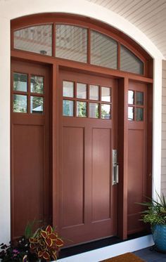 Favorite 2019 Sherwin-Williams Paint Colors - Favorite Paint Colors Blog Craftsman Front Door, Brown Front Doors, Light Grey Paint Colors, Exterior Door Colors, Brown Paint Colors, Craftsman Door, Front Door Paint Colors, Custom Millwork, Porch Colors