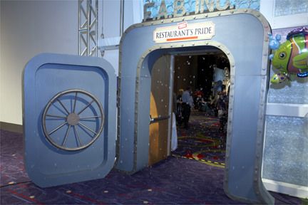 Submarine entrances - what a way to transform a ballroom door! More props and decor at www.mcpatl.com Vbs Submarine, Submarine Decorations, Submarine Decor, Atlantis Theme, Deep Sea Discovery Vbs, Ocean Commotion Vbs, Casino Theme Party, Tunnel Entrance, Submerged Vbs