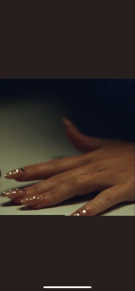 Cassie’s Nails Euphoria, Cassie Nails Euphoria Season 2, Euphoria Nails Ideas Cassie, Cassies Nails, Sydney Sweeney Nails, Cassie Howard Nails, Cassie Nails Euphoria, Maddie Euphoria Nails, Cassie Euphoria Nails