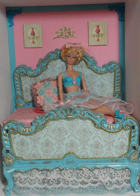 Barbie Bedroom, Barbie Playsets, Barbie Room, Barbie Diorama, Bed Tray, Im A Barbie Girl, Do It Again, Barbie Diy, Barbie Accessories