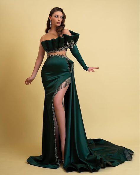 Oknass Dark Green One Long Sleeve Beaded Split Evening Dress Gown With Tassels Mode Niqab, Long Sleeve Mermaid Prom Dress, Mermaid Evening Gown, فستان سهرة, Illusion Neckline, Evening Gowns Formal, Mermaid Prom Dresses, Prom Party Dresses, Evening Dresses Prom