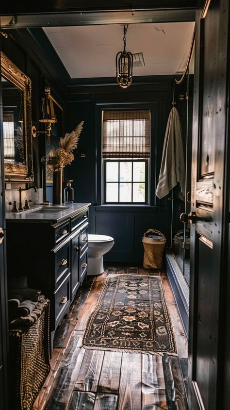 Black Monochromatic Bathroom, Bathroom Interior Design Classic, Bathroom Interior Inspiration, Dark Academia Interior Design Bathroom, Dark Toned Living Room, Gothic Style Bathroom, Dark Tiny Bathroom, Dark Modern Victorian Interior, Moody Gothic Living Room