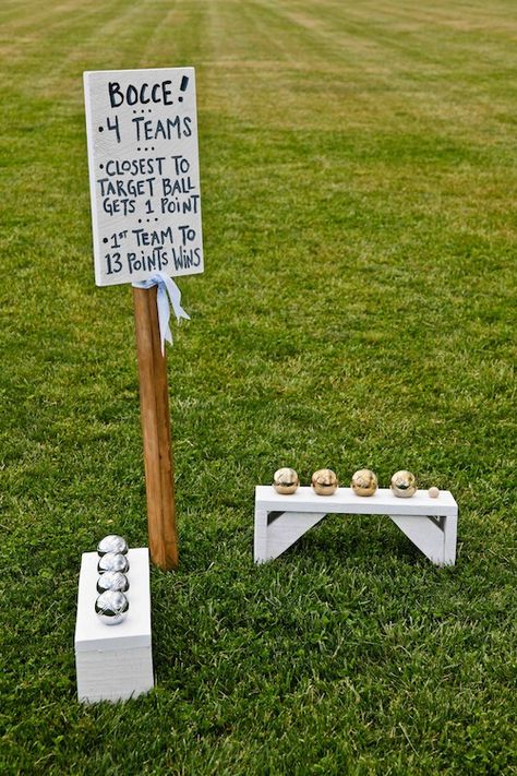 Wedding Reception Games Entertainment, Game Night Wedding, Yard Games Wedding, Wedding Yard Games, Wedding Brunch Reception, Wedding Reception Entertainment, Lawn Games Wedding, Wedding Reception Activities, Wedding Games For Guests