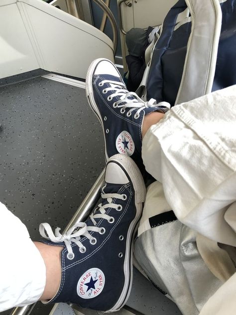 Navy Blue Converse Outfit, Wait Aesthetic, Navy Converse Outfit, Blue Converse Aesthetic, Converse Aesthetic Outfit, Dark Blue Converse, Blue Converse Outfit, Converse Shoes Aesthetic, Gracie Abrams Core