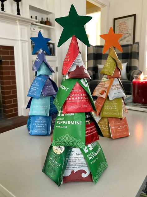 Clever Christmas Gift Ideas, Easy Hostess Gifts, Diy Tea Bags, Christmas Family Feud, Christmas Tree Tutorial, Tree Tutorial, Tea Diy, Gift For Mom Christmas, Christmas Gift For Mom