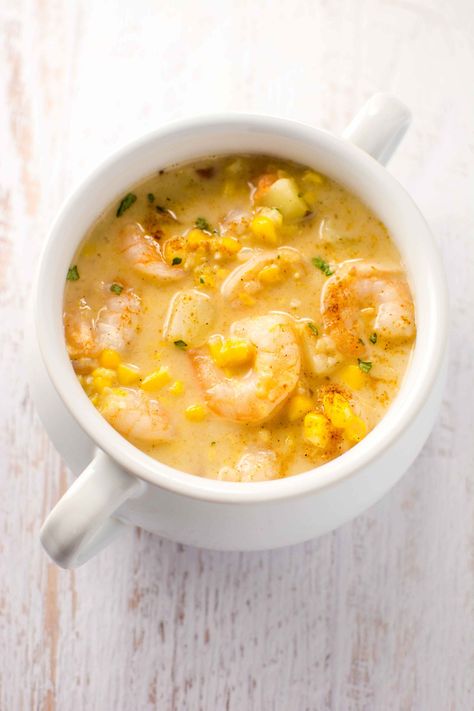 Slow Cooker Cajun Corn and Shrimp Chowder Corn And Shrimp Chowder, Crockpot Cajun, Slow Cooker Cajun, Shrimp And Corn Soup, Wife Recipes, Cajun Corn, Housewife Life, Shrimp And Corn, Shrimp Chowder