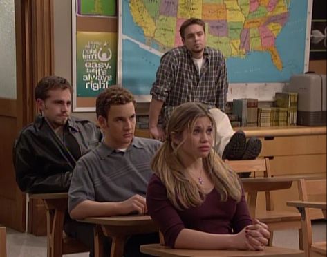 Cory Shawn And Topanga, Shawn Hunter And Cory Matthews, Cory Matthews Outfits, Shawn Hunter Outfit, Boy Meets World Poster, Boy Meets World Outfits, Shawn And Topanga, Cory Boy Meets World, Boy Meets World Aesthetic