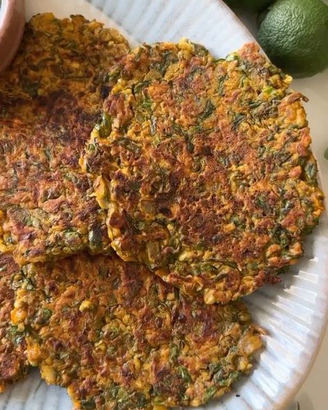 Easy Healthy Breakfast Recipes, Indian Diet Recipes, High Protein Vegetarian Recipes, Tiffin Box, Spicy Snacks Recipes, Healthy Indian Recipes, Breakfast Recipes Indian, Vegetarian Fast Food, Healthy Breakfast Recipes Easy