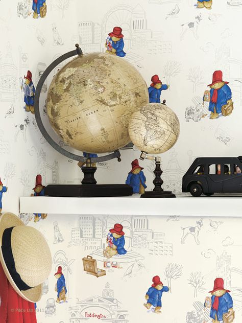 Paddington Wallpaper, Bear Nursery Boy, Peggy Fortnum, Paddington Bear Party, London Paddington, London Bedroom, Jane Churchill, London Baby, Bear Nursery