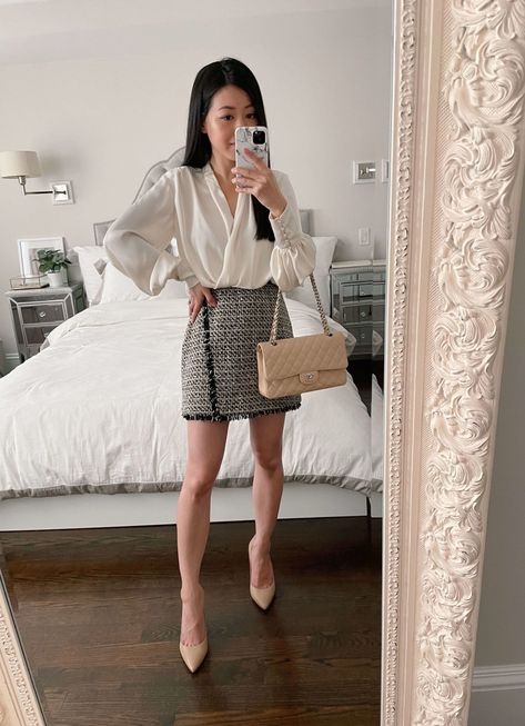 Trendy Travel Outfits, Cute Outfits For Vacation, Office Outfits Women Skirt, Tweed Outfit Women, Tweed Dress Outfit, Petite Workwear, Chanel Medium Flap, Tweed Skirt Outfit, Office Skirt Outfit