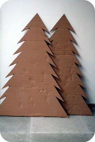 Cardboard Christmas Trees, Camp Vbs, Cardboard Tree, Christmas Parade Floats, Cardboard Christmas Tree, Cardboard Christmas, Decoration Vitrine, Winter Ball, Christmas Program