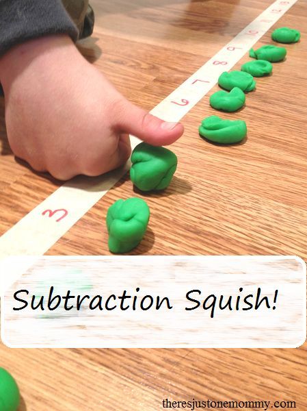 Looking for a fun way to practice subtraction facts? Here's a simple activity that mixes sensory play and using a number line when solving subtraction facts. Maths Fun, Teaching Subtraction, Subtraction Activity, Teacher Tricks, Math Kindergarten, Tactile Learning, Math Subtraction, Math Coach, Subtraction Activities