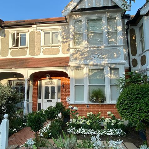 A Sympathetic Edwardian Renovation — Love Renovate Edwardian Front Garden Ideas, Edwardian Semi Detached House Exterior, Edwardian Semi Detached House, Small Edwardian Living Room, Edwardian Style Home, Edwardian House Exterior Uk, Edwardian Colours, Edwardian Farmhouse, Edwardian Lounge