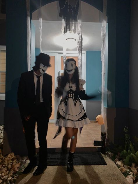 High Rise Invasion Halloween Costume, Highrise Invasion Cosplay, Anime Couple Cosplay Ideas, High Rise Invasion Costume, Anime Couple Cosplays, Anime Couple Halloween Costumes, Couple Costumes Anime, Cosplay Couple Ideas, Anime Halloween Costume Women