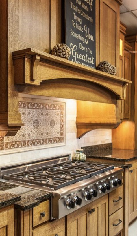 Mission Style Kitchen Cabinets, Oven Hoods, Natural Wood Cabinets, Mission Kitchen, Mission Style Kitchens, Dark Boho Bedroom, Craftsman Style Kitchens, Craftsman Kitchens, Craftsman Colors