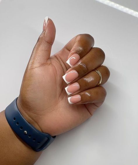 Short French White Nails, Tan French Tip, Gel Nail French Tip, White Nails Black Women, Acrylic Nails On Black Women, Short Square Acrylic Nails French Tips, White French Tip With Design, Gel X French Tip, Short White French Tip Nails