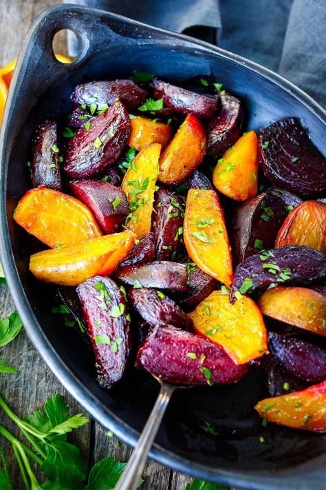 Learn the secret to delicious roasted beets without peeling them! Tender and caramelized, these oven-roasted beets make a lovely side dish. Vegan and gluten-free. Roasted Beets Oven, Roasted Beets Recipe, Roasting Beets In Oven, Beets Recipe, Feasting At Home, Cooking Beets, Farro Salad, Pear Salad, Beet Recipes