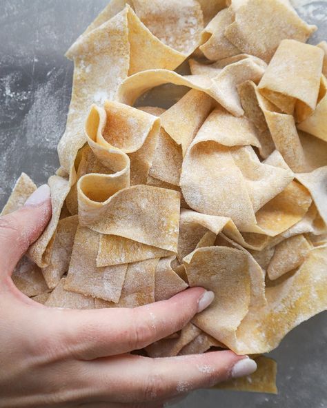 Rustic Fresh Einkorn Pasta Recipe - A Red Spatula Einkorn Pasta, Different Sauces, Einkorn Recipes, Frozen Pasta, Einkorn Flour, Homemade Pantry, Wheat Berries, Pasta Sauces, Berries Recipes