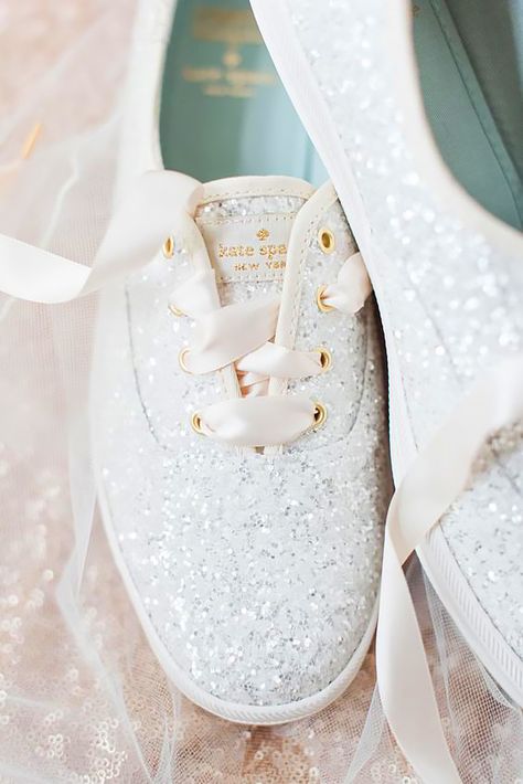 Stylish And Comfortable Wedding Shoes ❤ See more: http://www.weddingforward.com/comfortable-wedding-shoes/ #weddings Wedding Shoes Comfortable, Wedding Sneakers, Boda Mexicana, Wedding Shoes Flats, Wedding Forward, Bride Shoes, Stylish Wedding, Suho, White Shoes