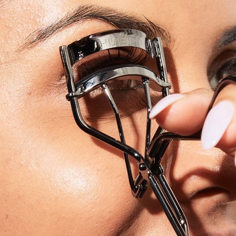 Eyelash Curler - Shiseido | Sephora Shiseido Eyelash Curler, Best Eyelash Curler, Mascara Base, Deep Set Eyes, Curl Lashes, Long Lasting Curls, Lash Curler, Beauty Companies, How To Apply Mascara