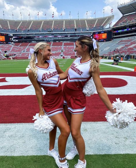 Stretches For Cheerleaders, Cheerleading Stretches, Mary Sergi, Tcu Cheerleaders, Alabama College, Shoulder Stretches, Jump Higher, School Cheerleading, Cheerleading Photos