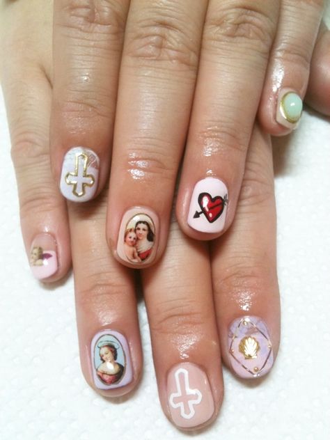 christian nail art Christian Nails, Fish Nail Art, Fish Nails, Disco Nails, The Perfect Marriage, Easter Religious, Womens Nails, Perfect Marriage, Acrylic Nail Art