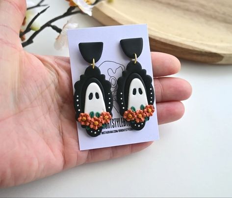 Ghost Polymer Clay Earrings /halloween Clay Earrings/fall Long Dangle Statement Minimalist Earrings Handmade Gift - Etsy Halloween Earrings Polymer Clay, Ghost Polymer Clay, Halloween Clay Earrings, Clay Earrings Halloween, Fimo Halloween, Clay Easy, Crazy Earrings, Polymer Clay Halloween, Halloween Clay