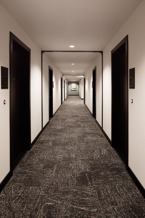 Lobby Design Apartment, Apartment Corridor Design, Apartment Building Hallway, Hotel Corridor Design, Apartment Corridor, Apartment Hallway, Corridor Decoration, Lobby Designs, Hotel Corridor