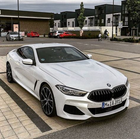 Bmw White, Dream Cars Bmw, Bmw Sport, Car Organization, Aesthetic Car, Car Decorations, Car Organizer, Mercedes Car, Bmw 7