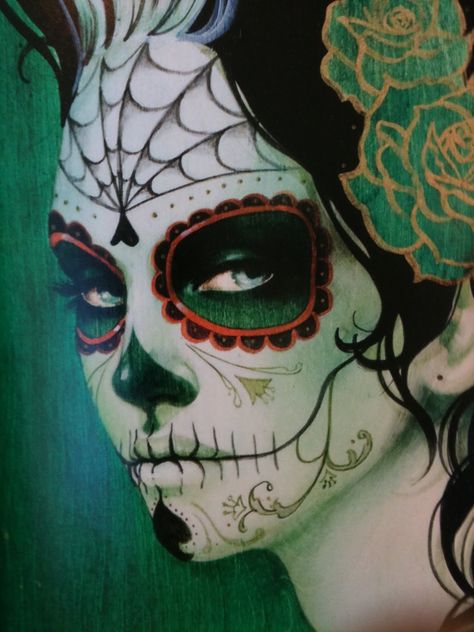 Day of the Dead Halloween Makeup Sylvia Ji, Carnaval Make-up, Day Of The Dead Girl, Halloweenský Makeup, Dead Makeup, Den Mrtvých, Day Of The Dead Art, Sugar Skull Makeup, Mexican Skulls