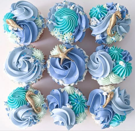 Ocean Cupcakes, Beach Cupcakes, Cupcakes Fondant, Ocean Birthday Party, Ocean Cakes, Mermaid Cupcakes, Mermaid Birthday Cakes, 10 Birthday, Sea Cakes