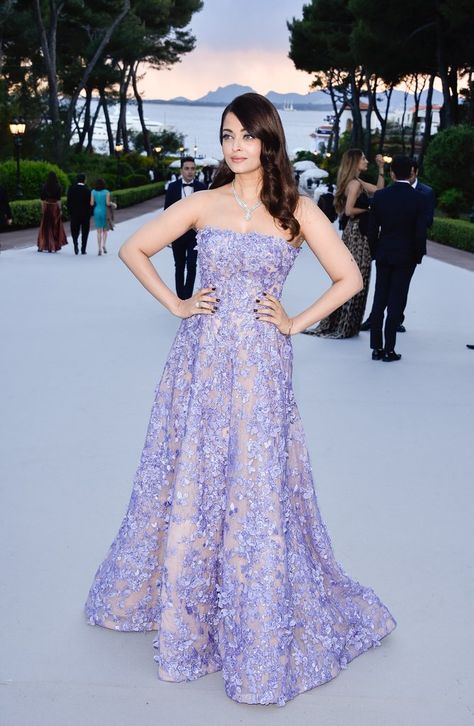 Posing next to the sunset in a strapless lavender gown by Elie Saab. Image Source: Getty / Geo... Lavender Gowns, Lilac Gown, Pink Bridal Lehenga, Recital Dress, Engagement Gown, Lavender Gown, Eden Roc, Satin Saree, Purple Outfits