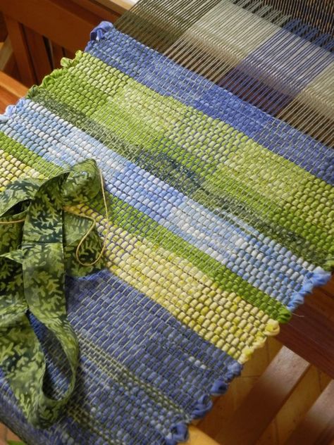 Rag Rug Weaving, Rug Weaving Loom, Rigid Heddle Weaving Projects, Rigid Heddle Weaving Patterns, Washington Island, Rope Rug, Saori Weaving, Rug Loom, Door County Wisconsin